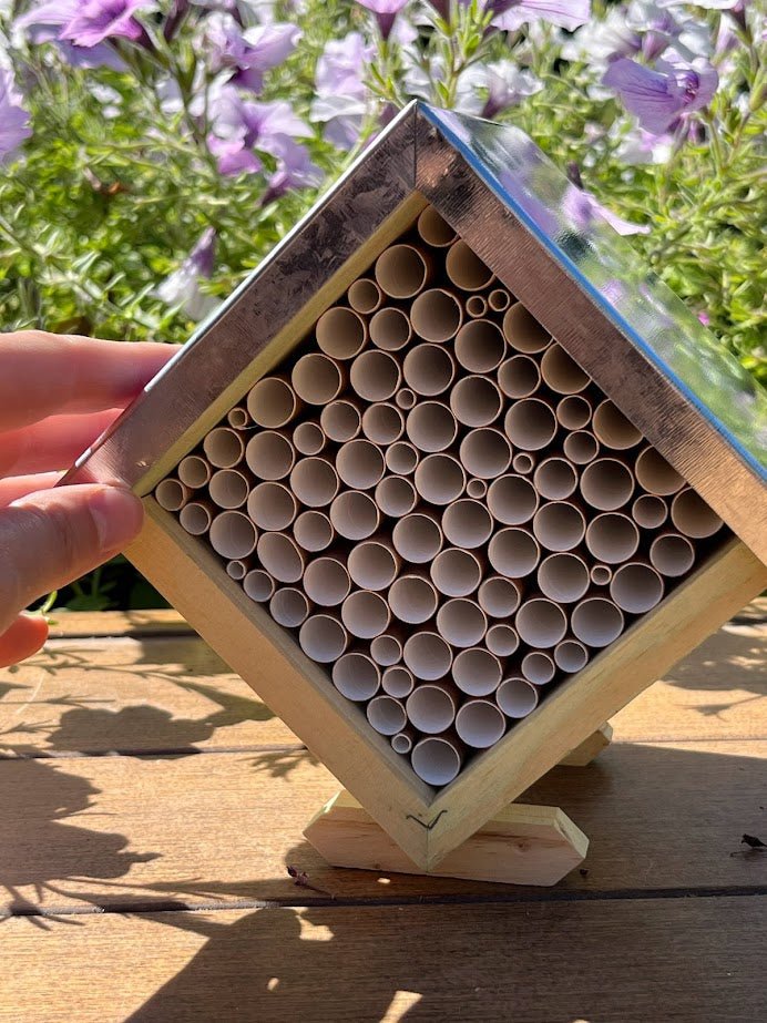 Small Pollinator House - Platform Stand - Paper Tubes - Garden Outside ...