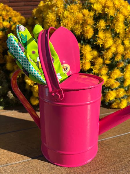 Children's Gardening Kit - Pink Children's Gardening Kit - Watering Can SetWatering Can Set