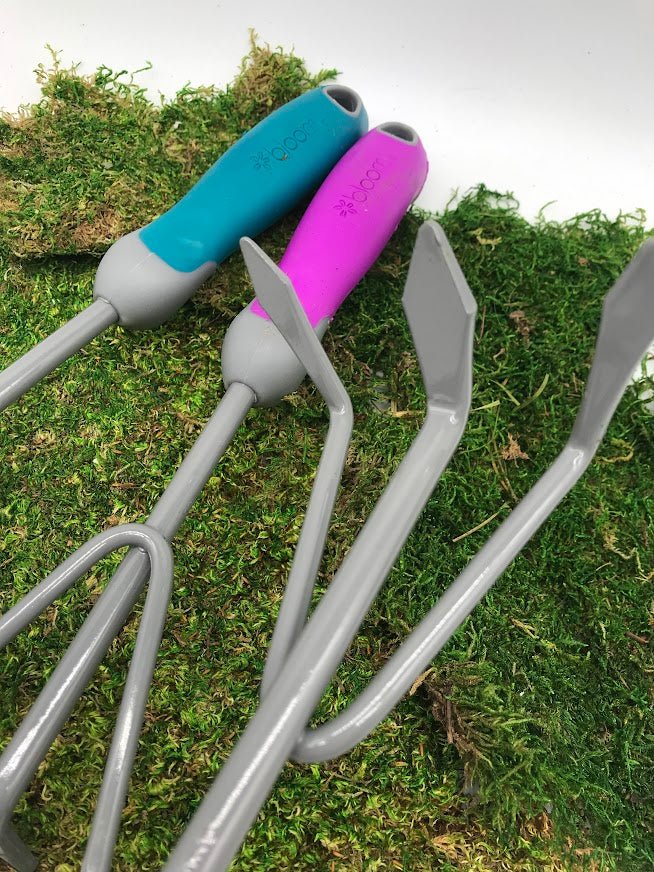 Colorful Handle Garden Cultivator Tool