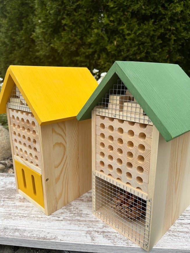 The Grand Multi-Room Pollinator HOTEL - Garden Outside The Box